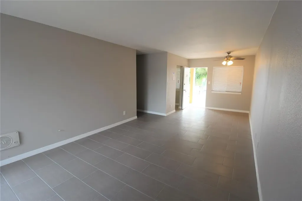 3001 Bee Ridge Road Sarasota FL 34239