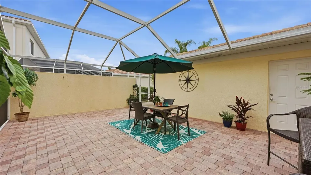 1585 Dorgali Drive Sarasota FL 34238