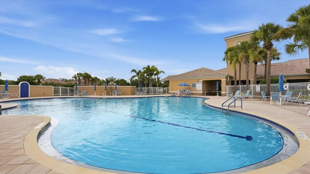 1585 Dorgali Drive Sarasota FL 34238