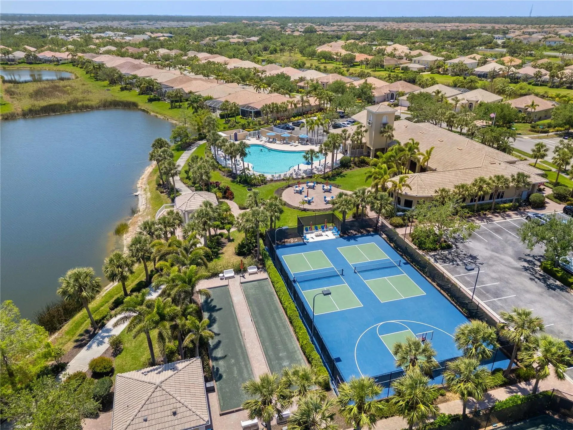 1585 Dorgali Drive Sarasota FL 34238