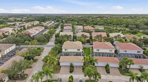1585 Dorgali Drive Sarasota FL 34238