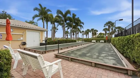 1585 Dorgali Drive Sarasota FL 34238