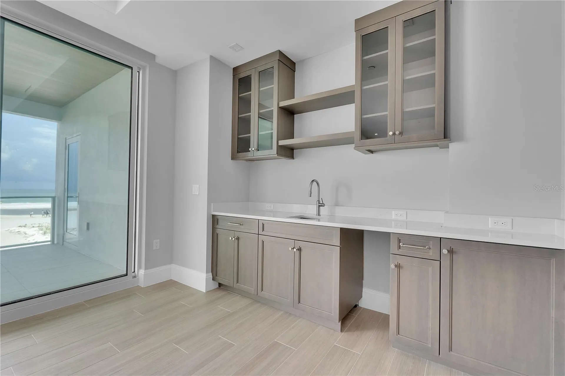 70 Avenida Veneccia Sarasota FL 34242
