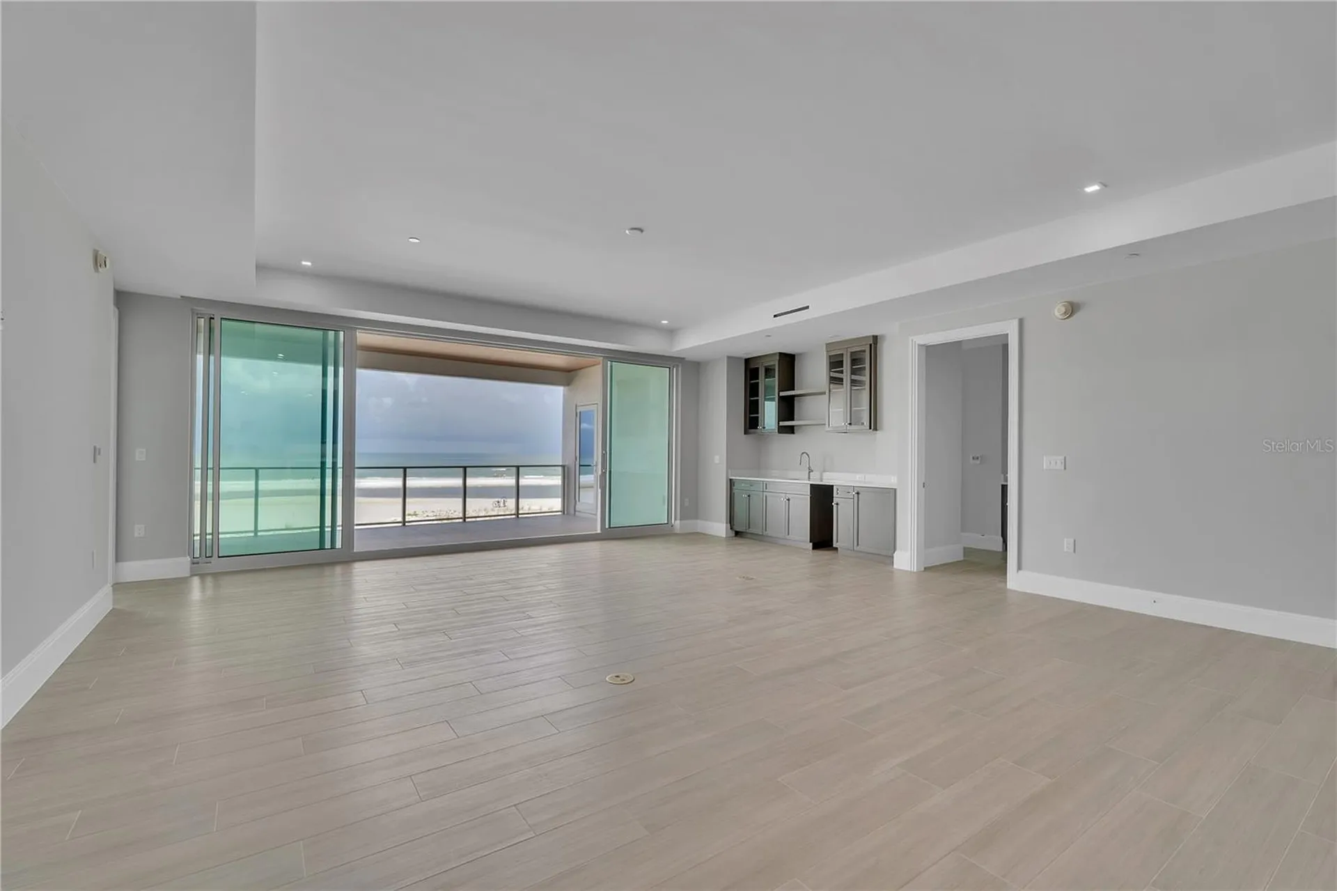 70 Avenida Veneccia Sarasota FL 34242