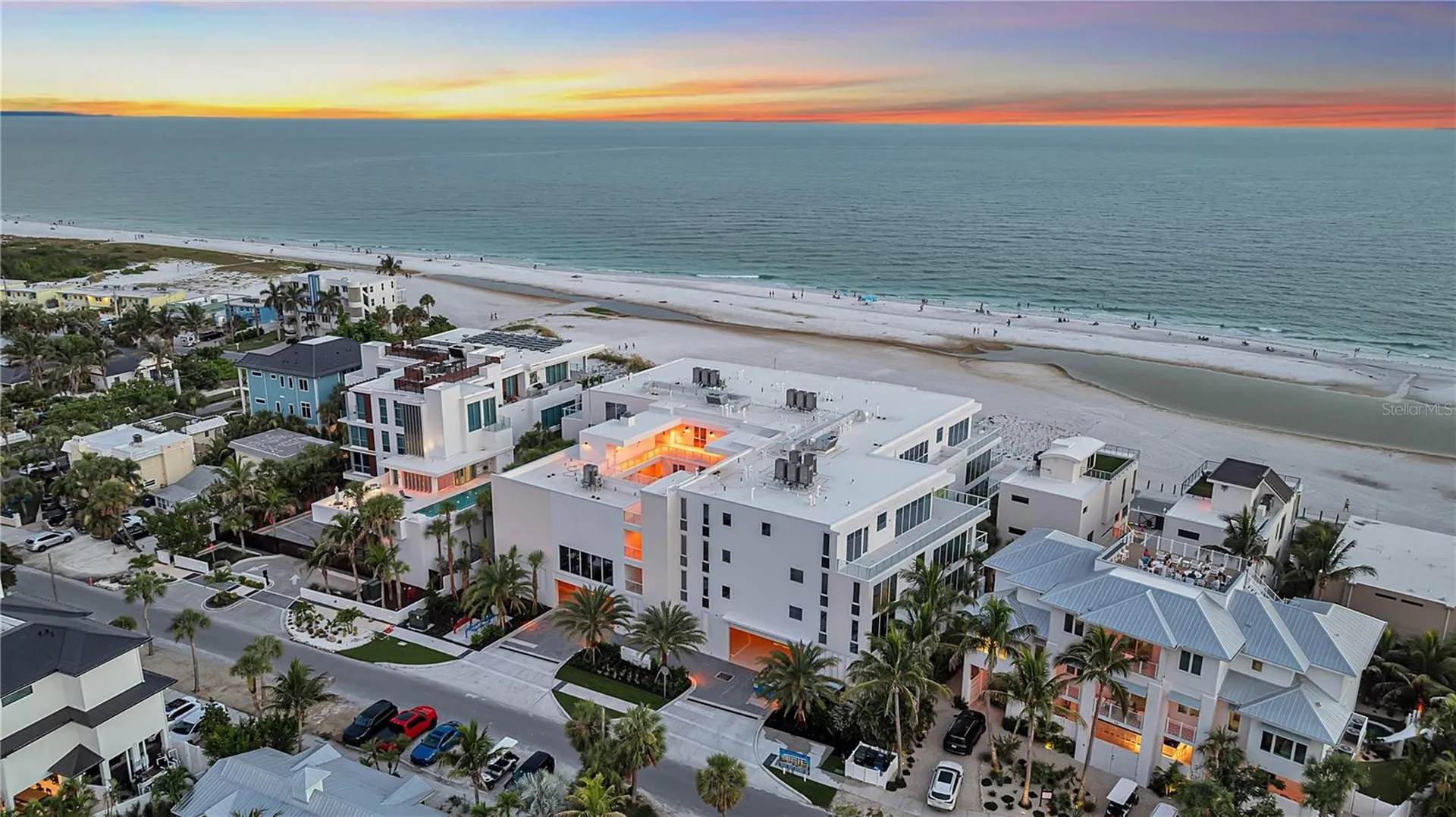 70 Avenida Veneccia Sarasota FL 34242