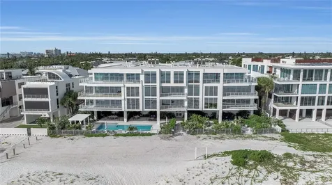 70 Avenida Veneccia Sarasota FL 34242