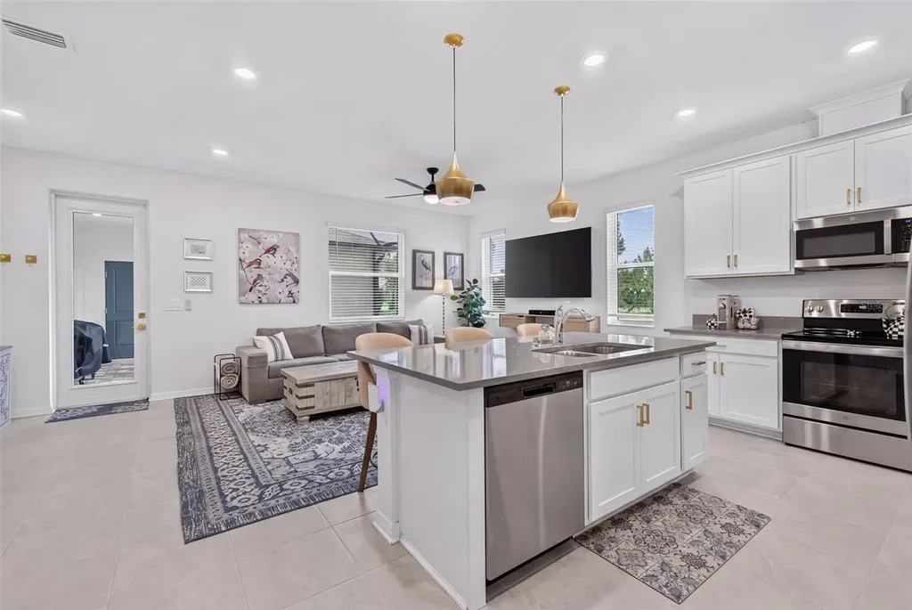 1813 Fender Lane Sarasota FL 34240