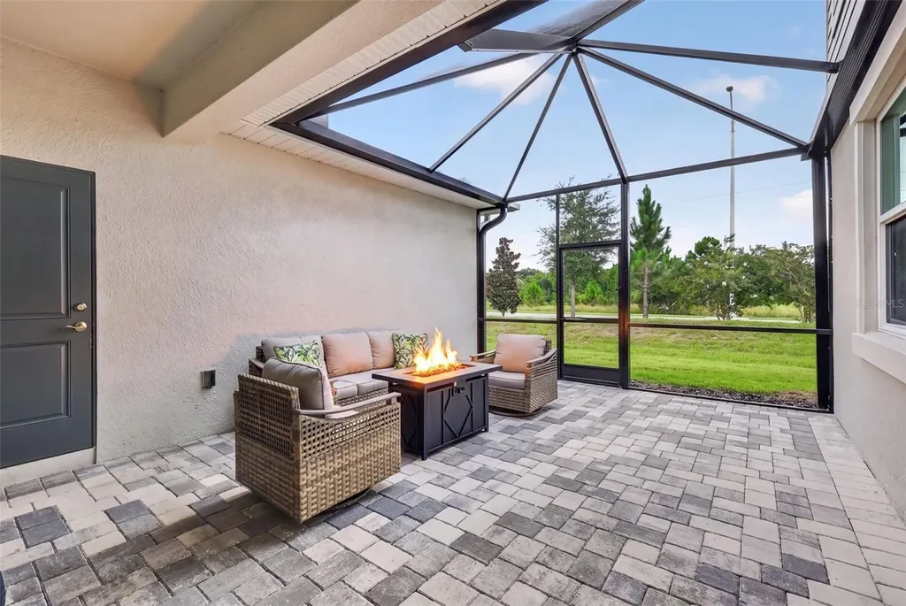1813 Fender Lane Sarasota FL 34240