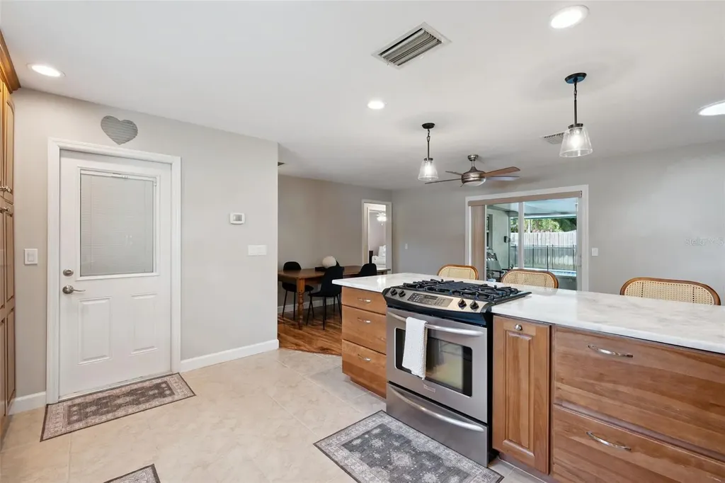 102 Aspen Place Longwood FL 32750