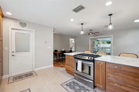 102 Aspen Place Longwood FL 32750
