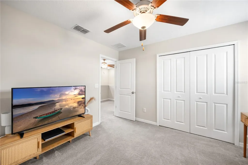4702 Ron Eddie Place Tampa FL 33619