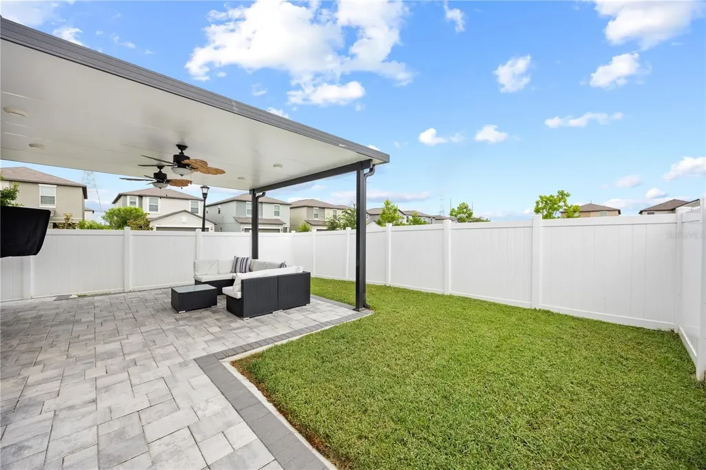 4702 Ron Eddie Place Tampa FL 33619