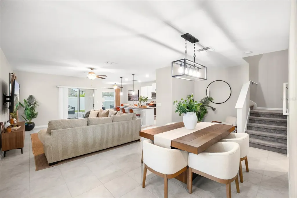 4702 Ron Eddie Place Tampa FL 33619