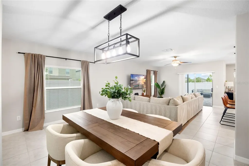 4702 Ron Eddie Place Tampa FL 33619