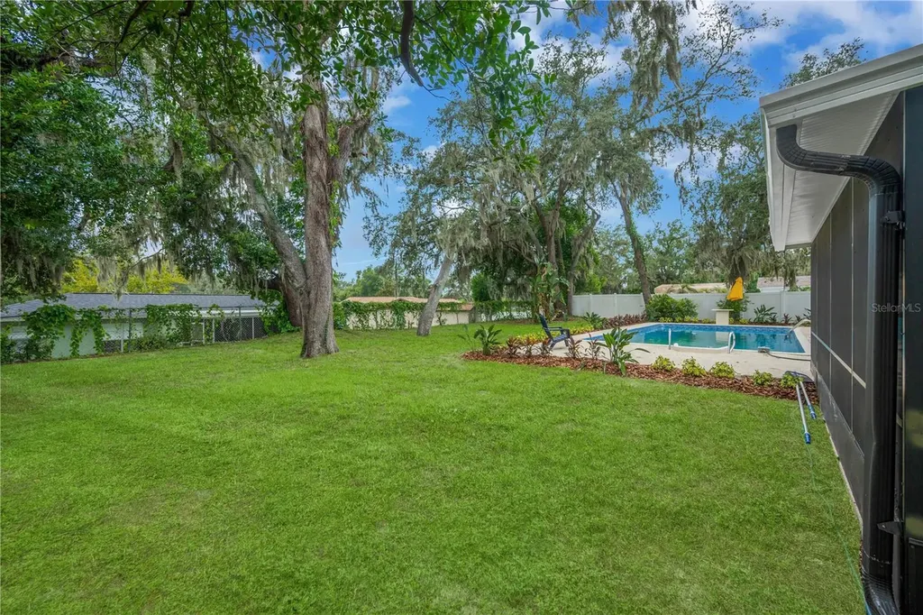 122 Windy Place Brandon FL 33511