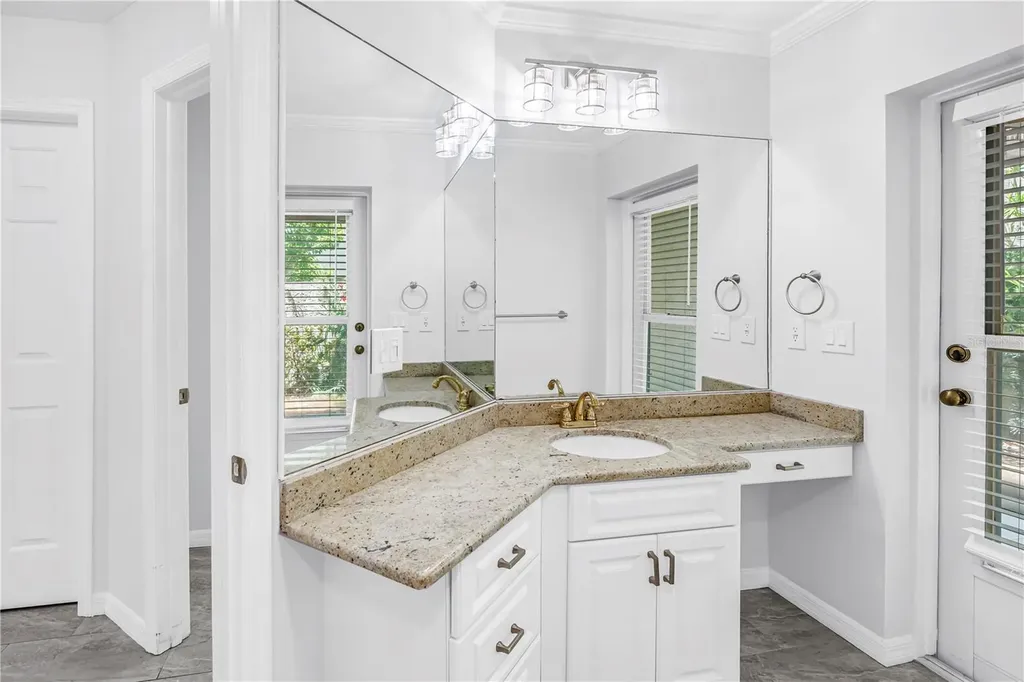 6101 34th Street W Bradenton FL 34210