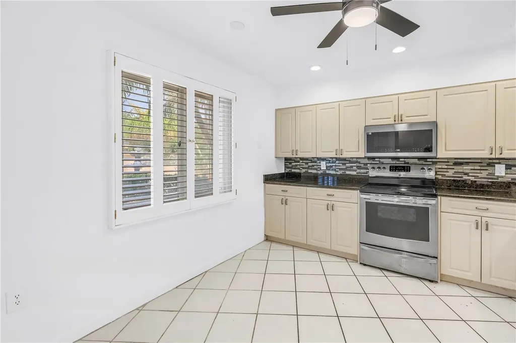 6101 34th Street W Bradenton FL 34210