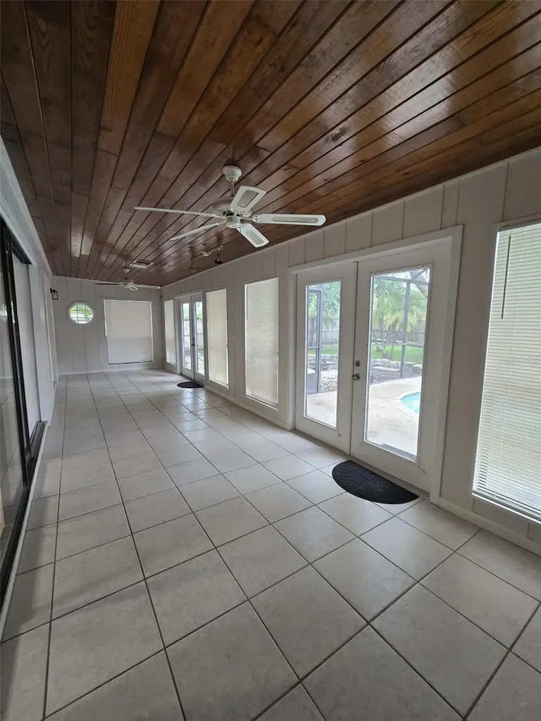 4608 Netherwood Drive Tampa FL 33624