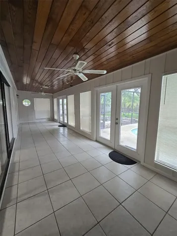 4608 Netherwood Drive Tampa FL 33624
