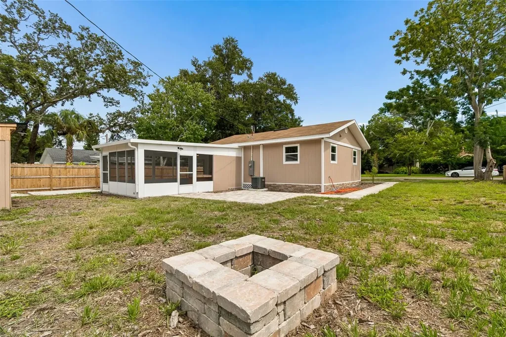 1362 Milton Street Clearwater FL 33756