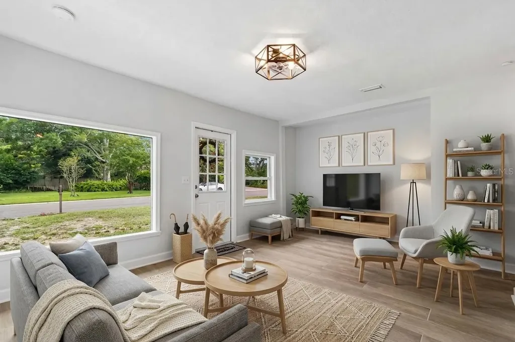 1362 Milton Street Clearwater FL 33756