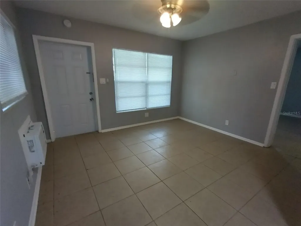 419 Pineapple Street Tarpon Springs FL 34689