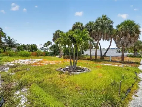 516 78th Avenue St Pete Beach FL 33706