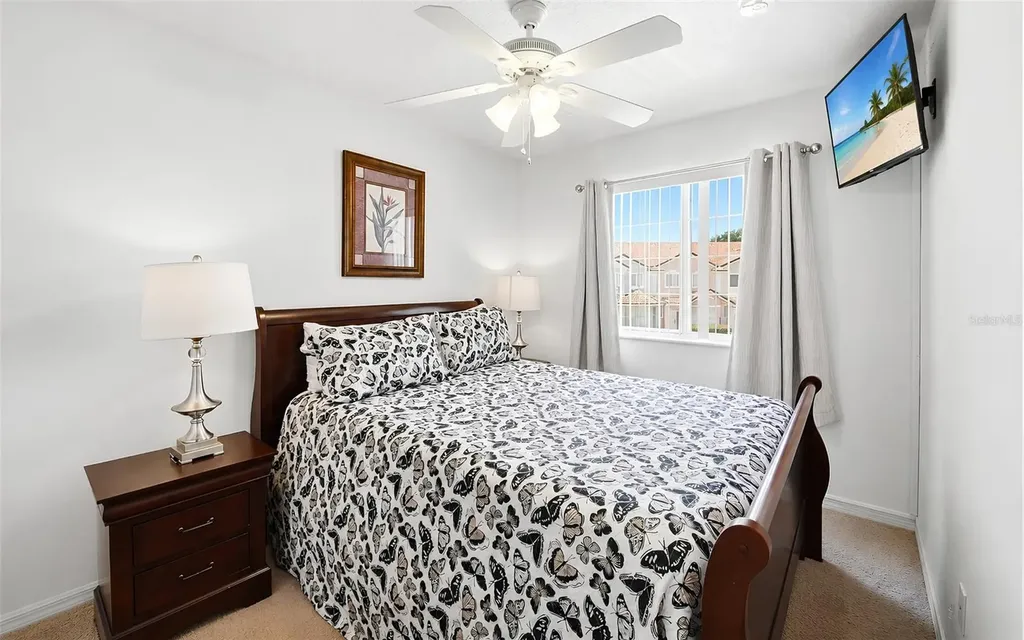 1280 S Beach Circle Kissimmee FL 34746