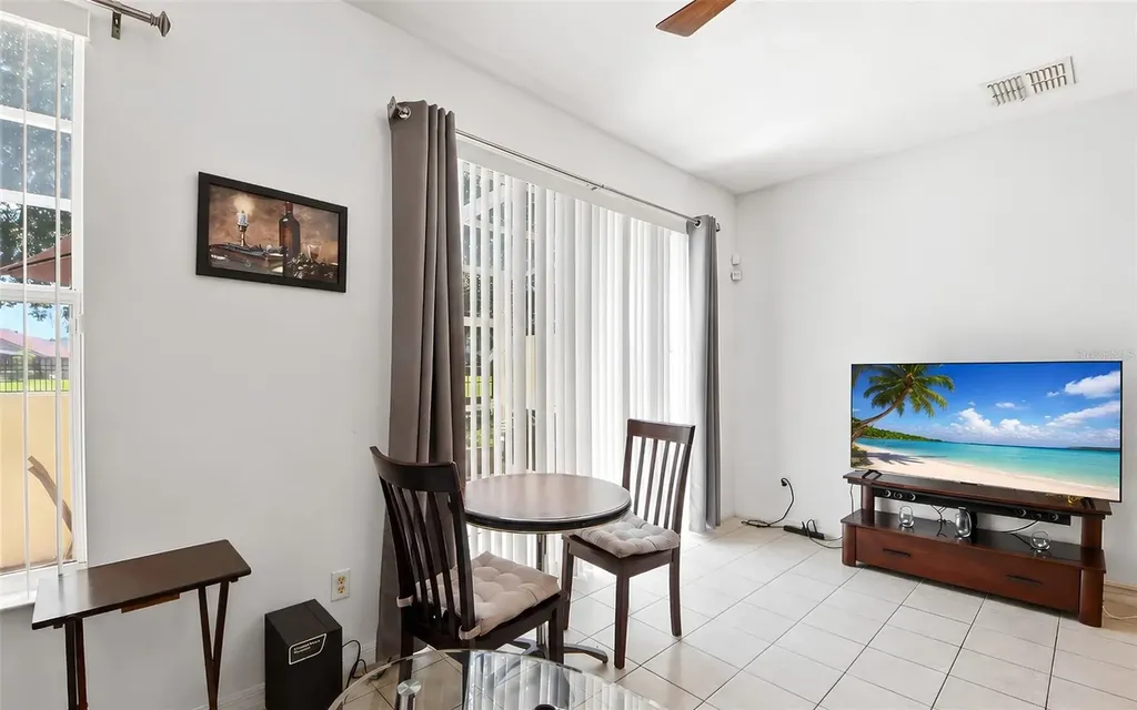 1280 S Beach Circle Kissimmee FL 34746