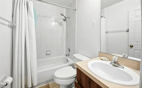 1280 S Beach Circle Kissimmee FL 34746