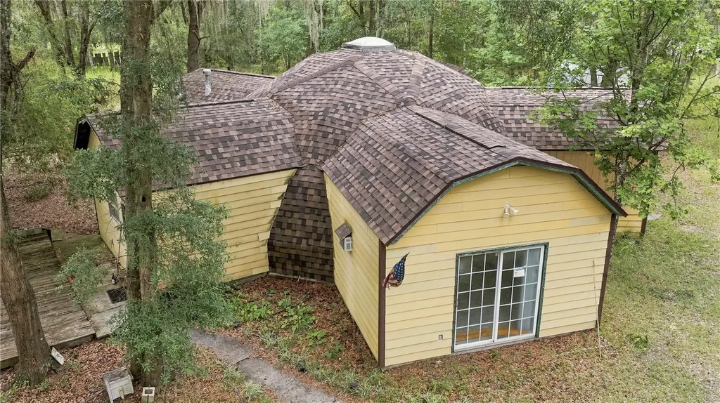 12897 NW Highway 225 Reddick FL 32686