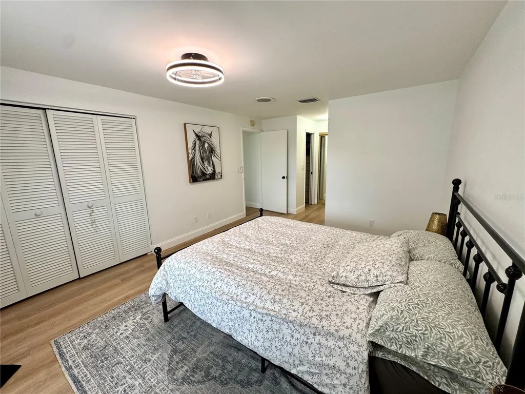 6999 W Country Club Drive N Sarasota FL 34243