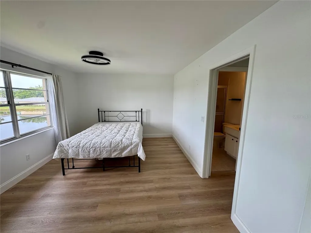 6999 W Country Club Drive N Sarasota FL 34243