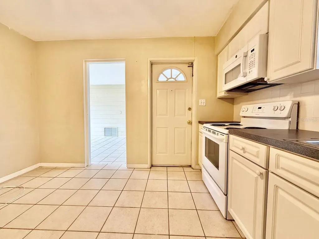 4201 Benson Avenue N St Petersburg FL 33713