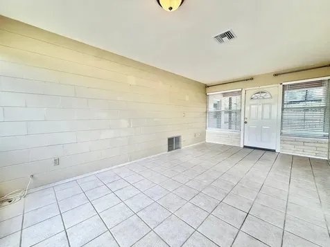 4201 Benson Avenue N St Petersburg FL 33713
