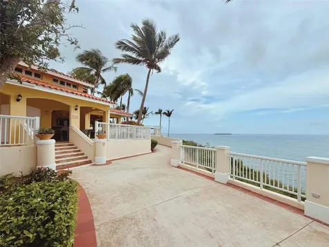 1000 Las Casita I, El Conquistador Avenue Fajardo PR 00738