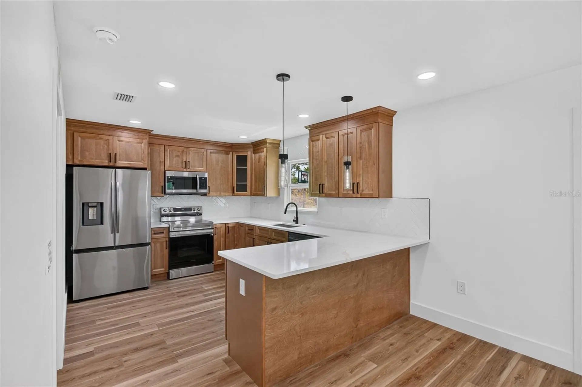 106 Melody Lane Largo FL 33771