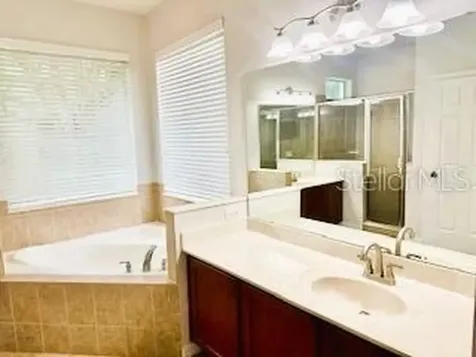 8107 Northlake Parkway Orlando FL 32827
