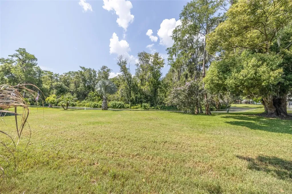 120 Gull Circle N Daytona Beach FL 32119