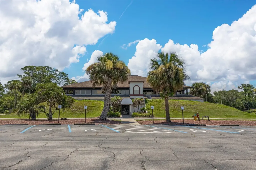 120 Gull Circle N Daytona Beach FL 32119