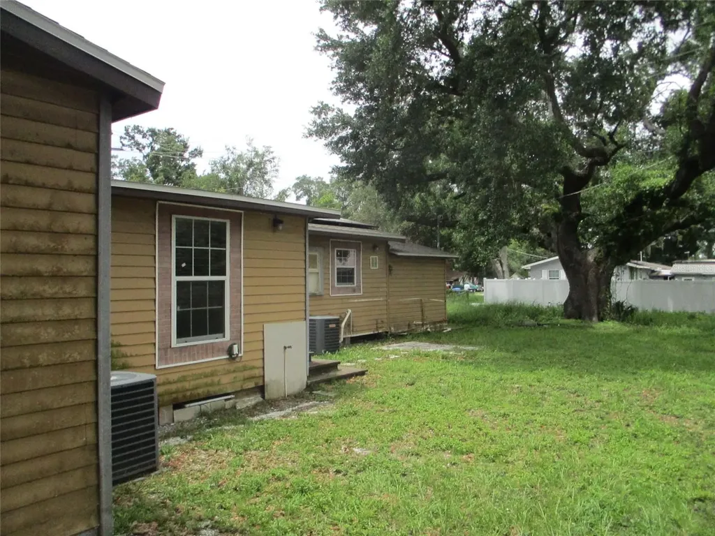302 E 130th Avenue Tampa FL 33612