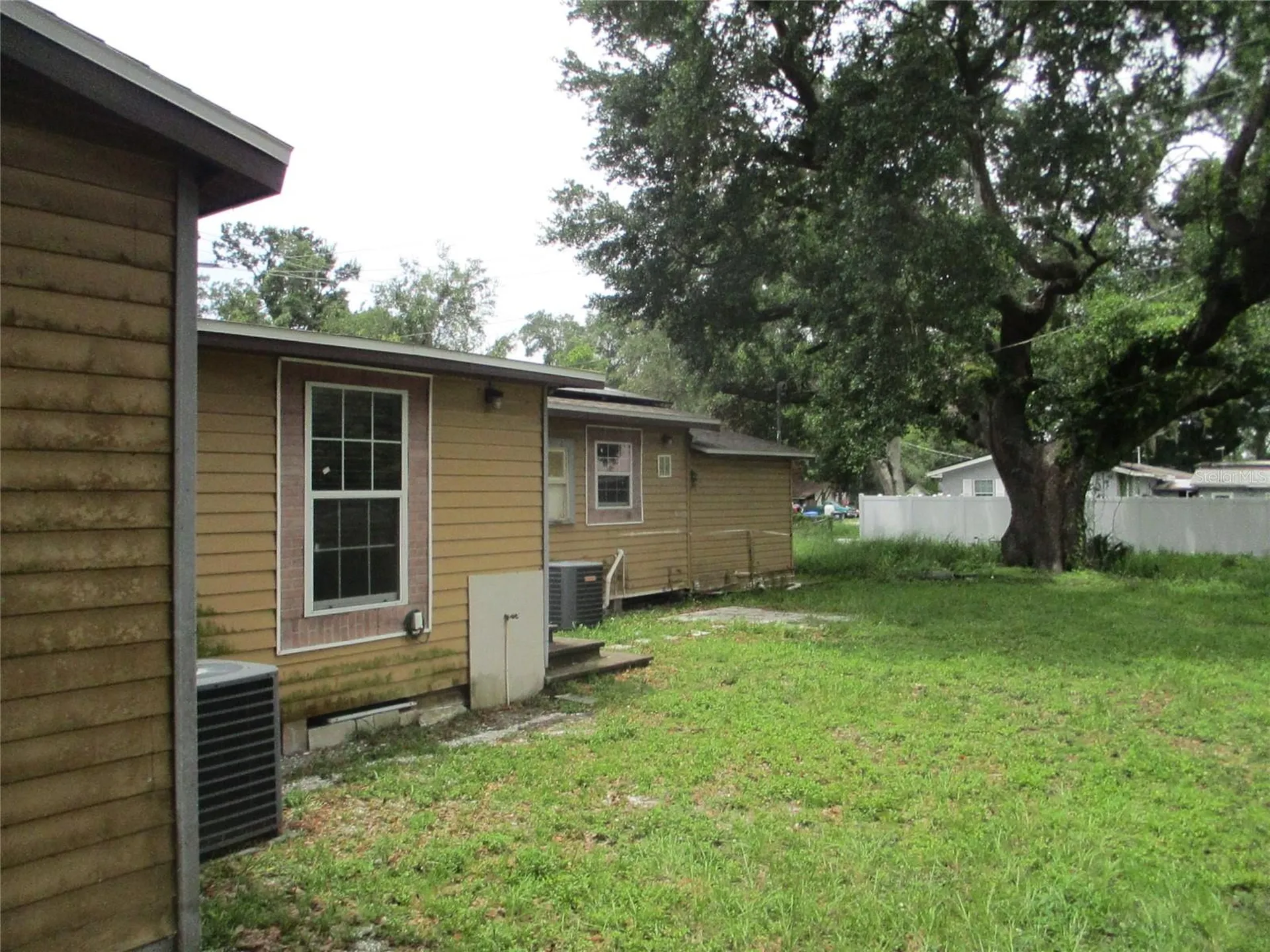 302 E 130th Avenue Tampa FL 33612