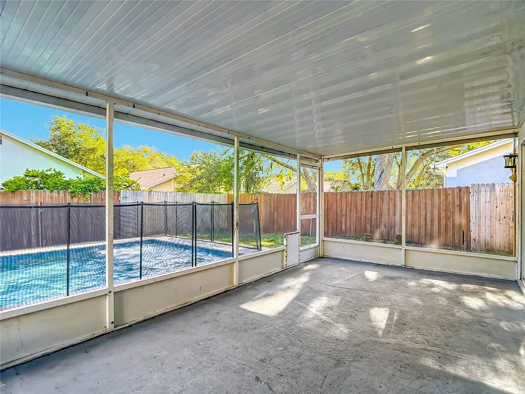 1032 Hardwood Drive Valrico FL 33596