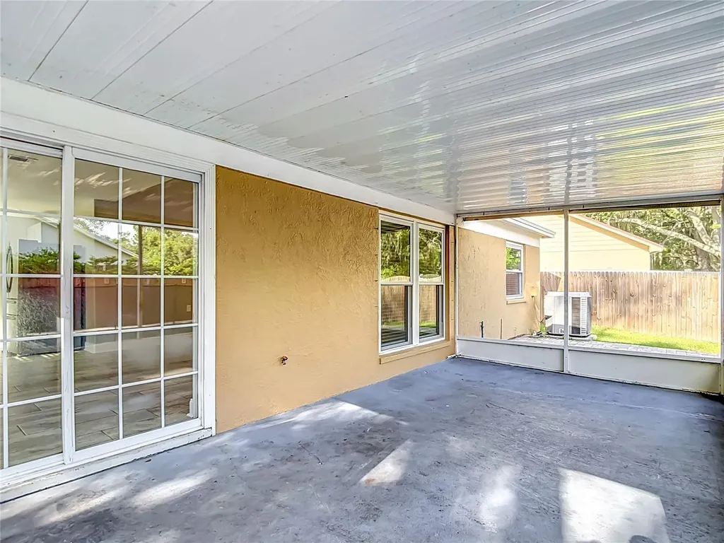 1032 Hardwood Drive Valrico FL 33596