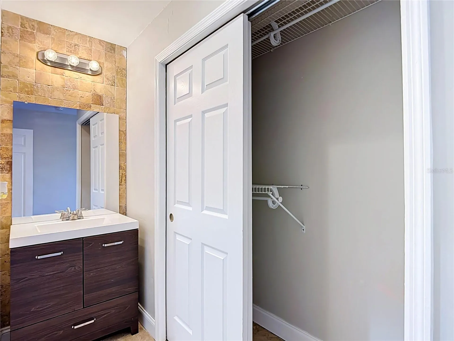 1032 Hardwood Drive Valrico FL 33596