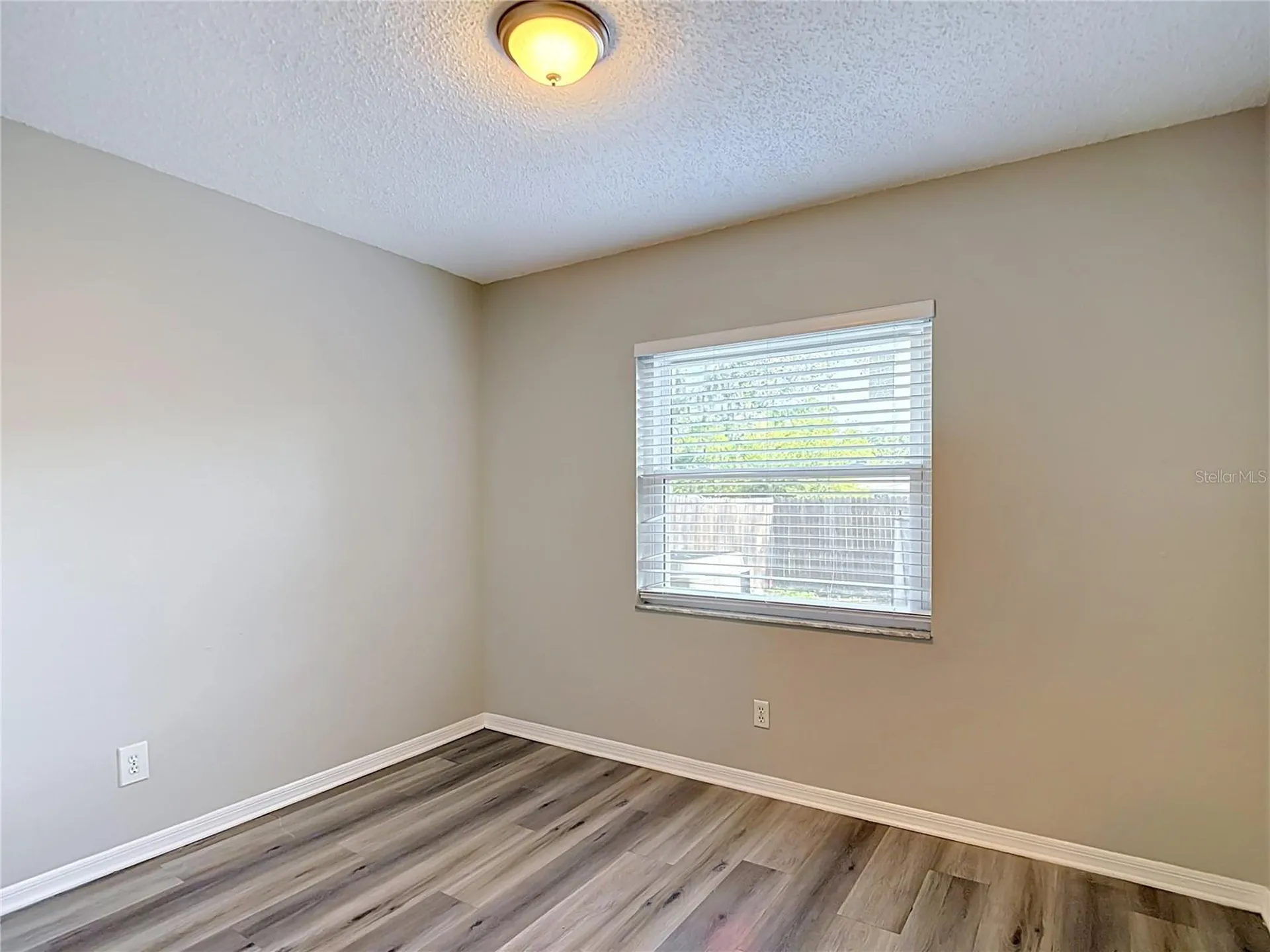 1032 Hardwood Drive Valrico FL 33596