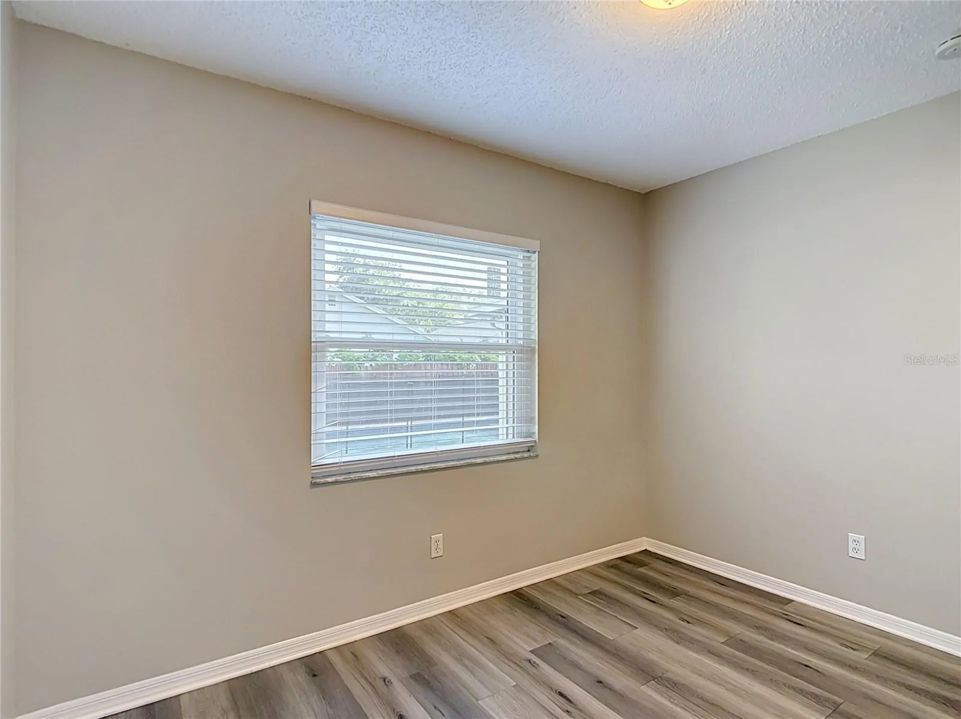 1032 Hardwood Drive Valrico FL 33596