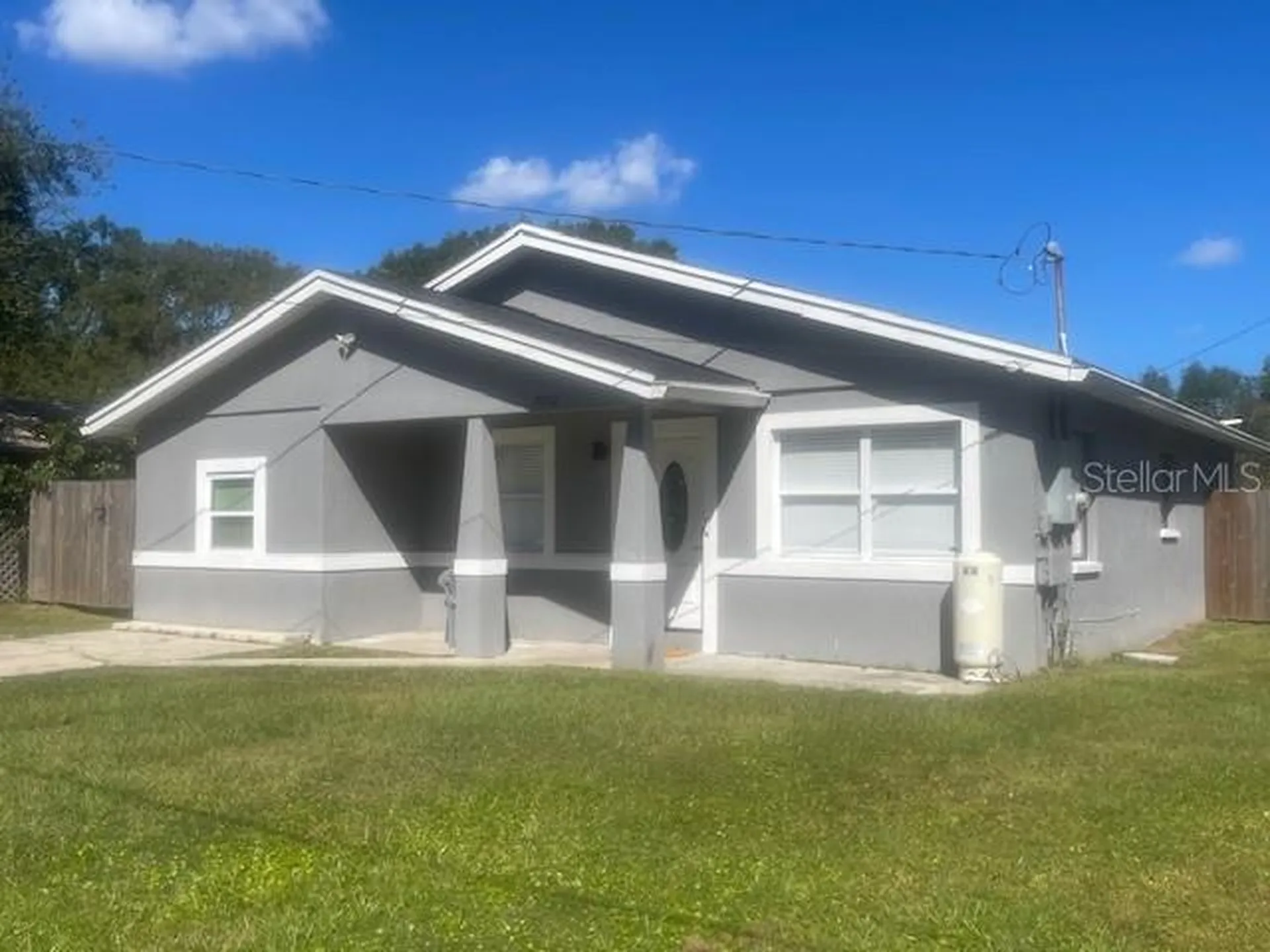 7712 Deleuil Avenue Tampa FL 33610