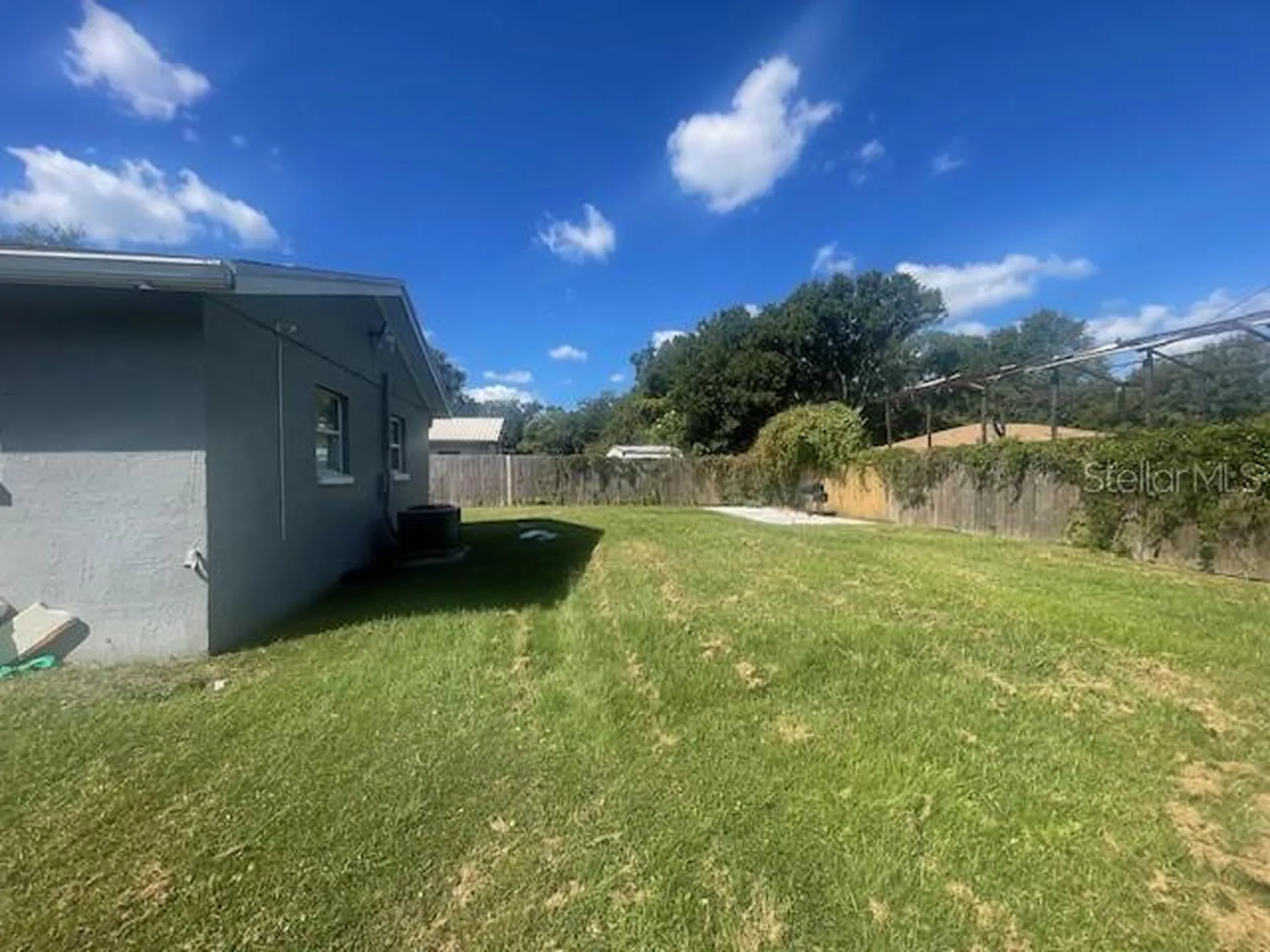 7712 Deleuil Avenue Tampa FL 33610
