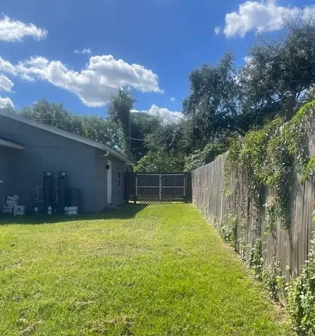 7712 Deleuil Avenue Tampa FL 33610